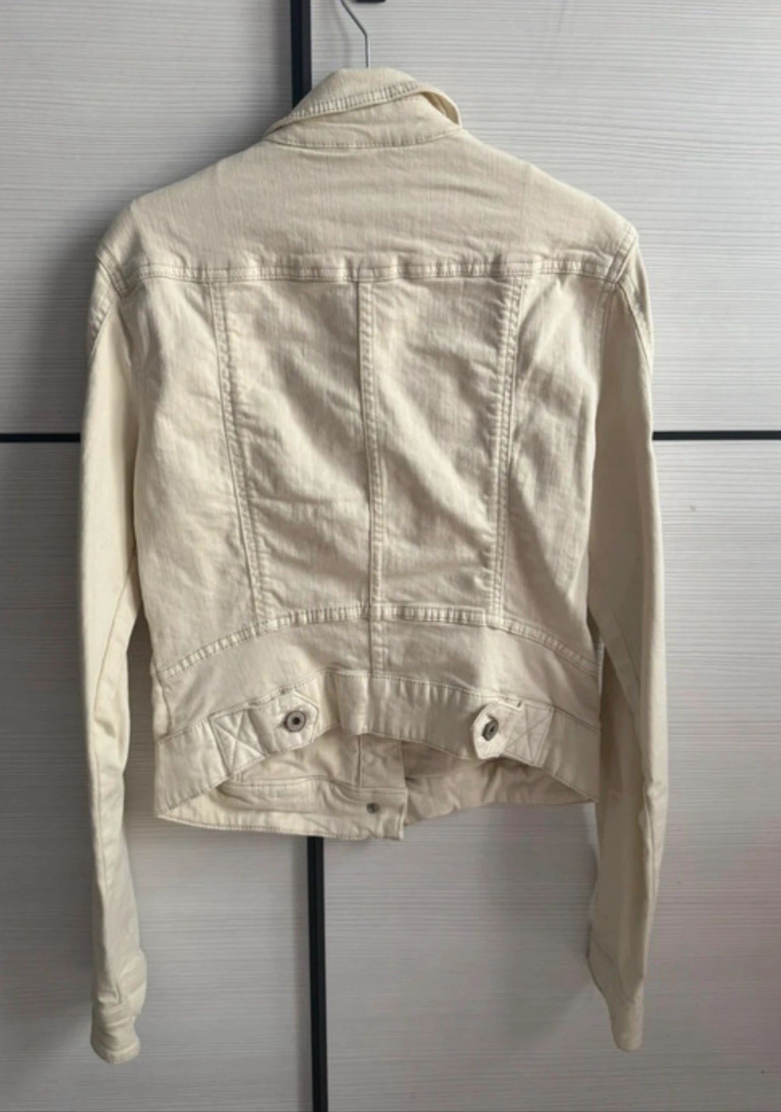 Bershka witte / raw spijkerjasje maat L – photo 3